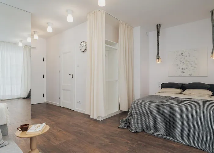 Biala Kamienica Patio By Lookap Łódź