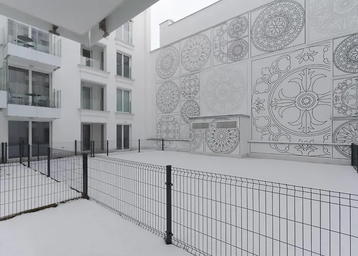 Lejlighed Biala Kamienica Patio By Lookap Łódź